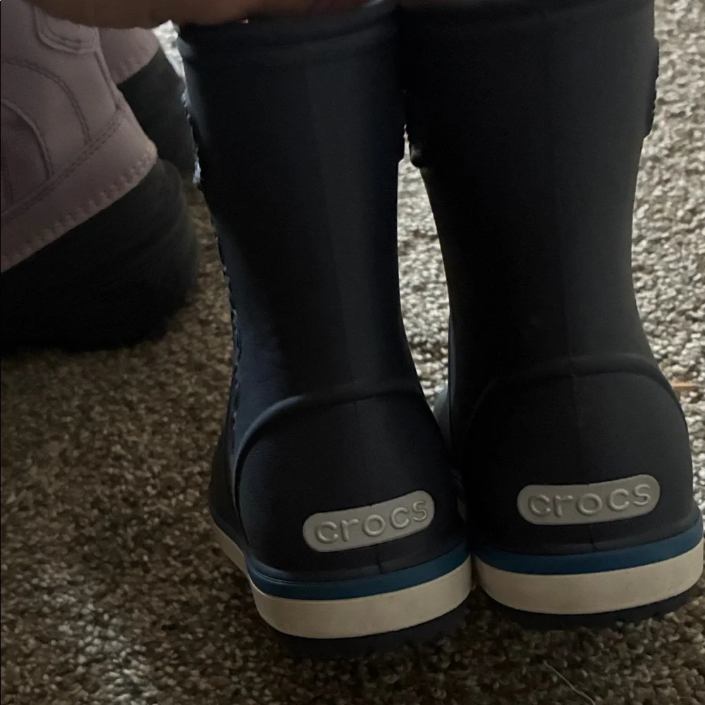 Croc rain boots navy rubber Boots - Picture 3 of 4